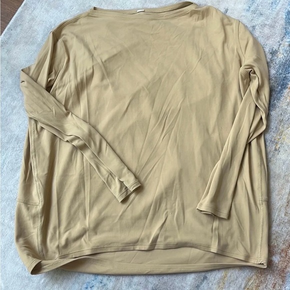 lululemon athletica Beige Long Sleeve Top - Picture 1 of 3